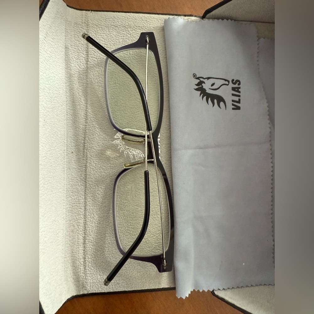 Blue light blocking glasses - Picture 3 of 6